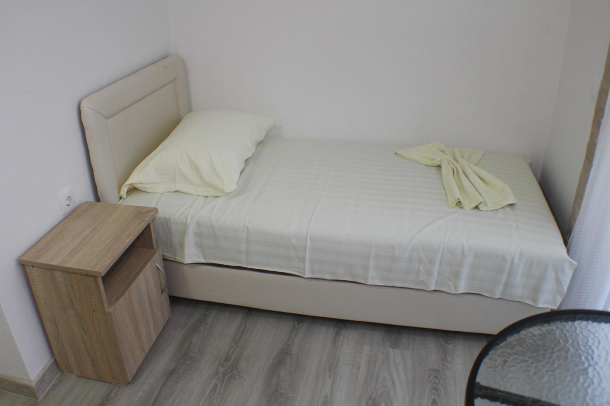 Gjinaj Apartments Ulcinj Habitación foto